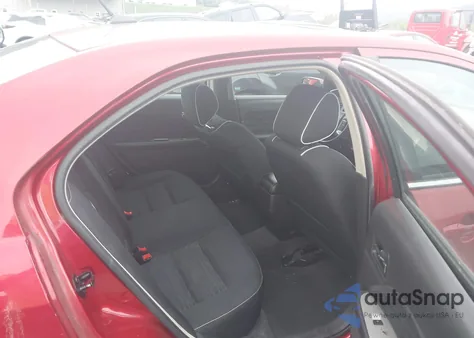 2011 Ford Fusion Se z USA, uszkodzony, nr VIN 3FAHP0HAXBR105164